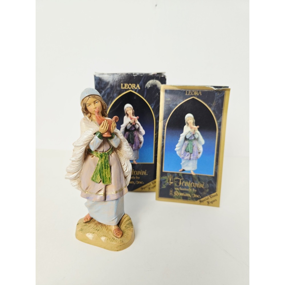 Vintage Fontanini LEORA 5" Woman Figurine Made in Italy Christmas village